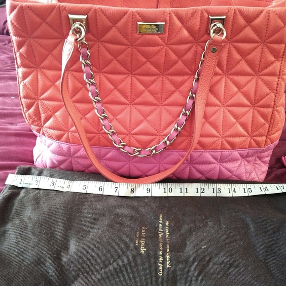 Kate Spade limited edition Purse very gently usedn - Picture 4 of 6